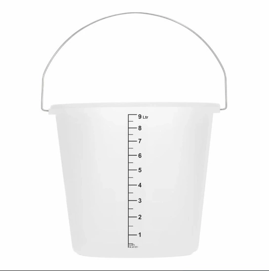 Measuring cup - 9L plastic bucket with scale