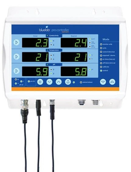 Bluelab Pro Controller Base V2 - monitor to control the pH and temperature of nutrients during cultivation