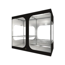 Secret Jardin Dark Room 300 rev. 4 - 297x 297x 217cm DF25