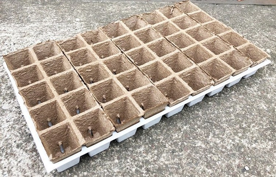 Propagator Garland 58x40,5x22,5cm + taca torfowa JIFFY - 45 doniczek 6x6cm | 55x31cm