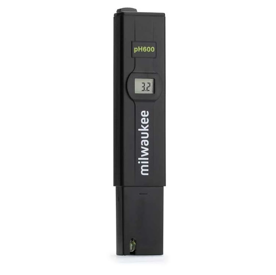 Milwaukee PH600 pH meter - water ph measuring