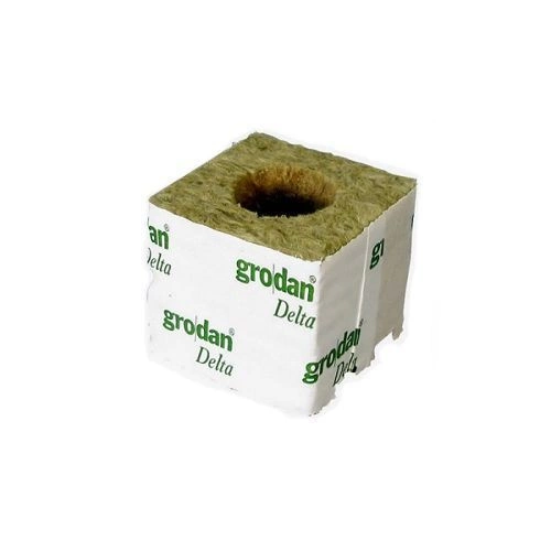 Mineral wool cube 8.5x8.5x7.5 cm Grodan / hole 20mm