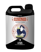 Cannaboom Brutalzym 5 L - organiczne enzymy dla roślin